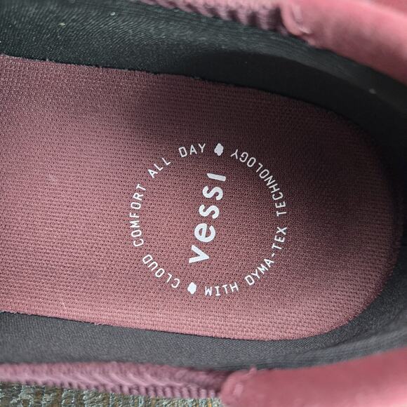 Vessi Boardwalk Slip On Mens Size 10 Waterproof Shoes Sneakers Mahogany Red main image 8